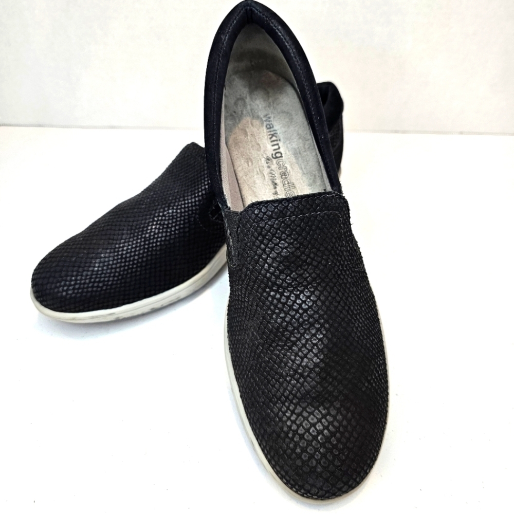 Walking Cradles "Orleans" Snake Printed Nubuck Dual Sneakers Women's Size 8